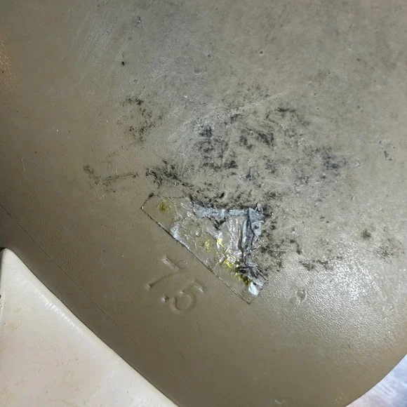 Revolve Song of Style Mia Wedge Thong Sandals Size 7.5 Beige Leather Structural - Picture 9 of 9